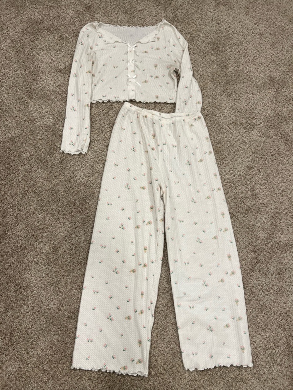 Cream Floral Ribbed Two-Piece Lounge Set